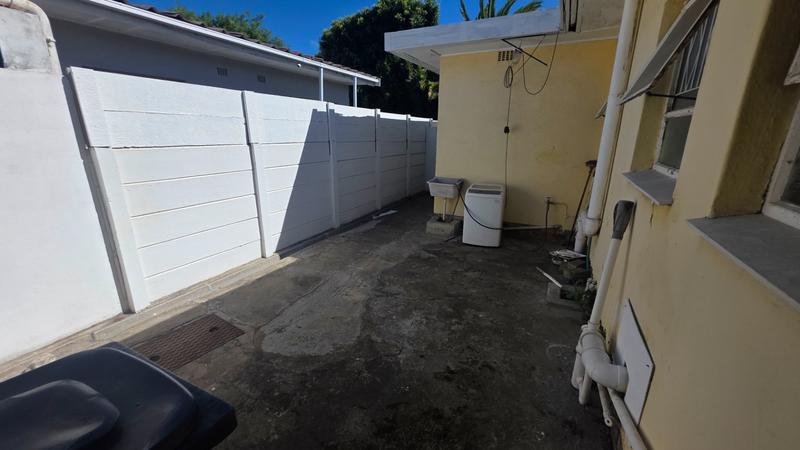 4 Bedroom Property for Sale in Goodwood Park Western Cape